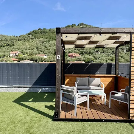 Host4u - Dimora Degli Ulivi, New With Two Bedrooms, Terrace And Parking, 10 Minutes From The Appartement *