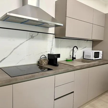 Appartement Host4u - Dimora Degli Ulivi, New With Two Bedrooms, Terrace And Parking, 10 Minutes From The Costa d'Oneglia
