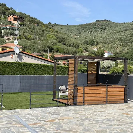 Host4u - Dimora Degli Ulivi, New With Two Bedrooms, Terrace And Parking, 10 Minutes From The