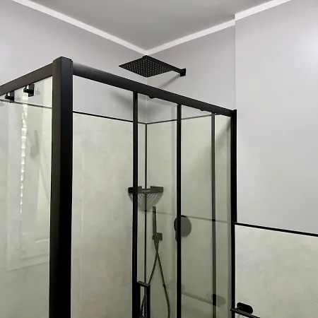 Host4u - Dimora Degli Ulivi, New With Two Bedrooms, Terrace And Parking, 10 Minutes From The Costa d'Oneglia